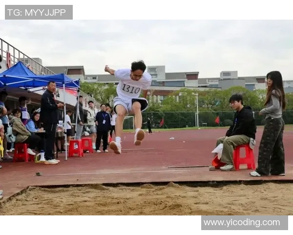 武汉飞盘队的拼搏之路：追寻梦想与团结的力量