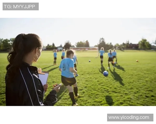学踢足球从基础到进阶的全方位技巧训练与实战经验分享