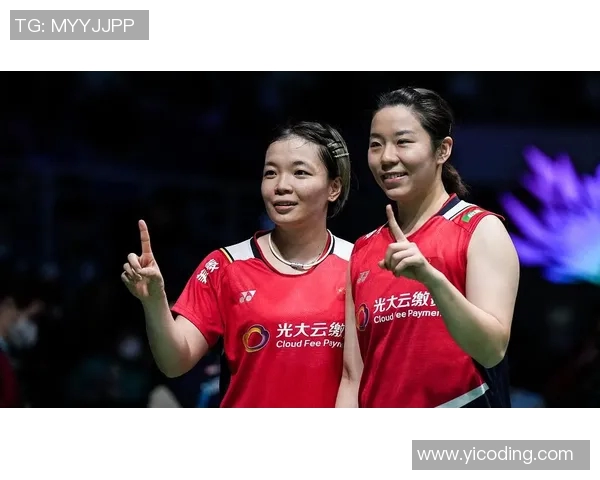 西安羽毛球队在联合会杯中的团队协作表现分析与点评